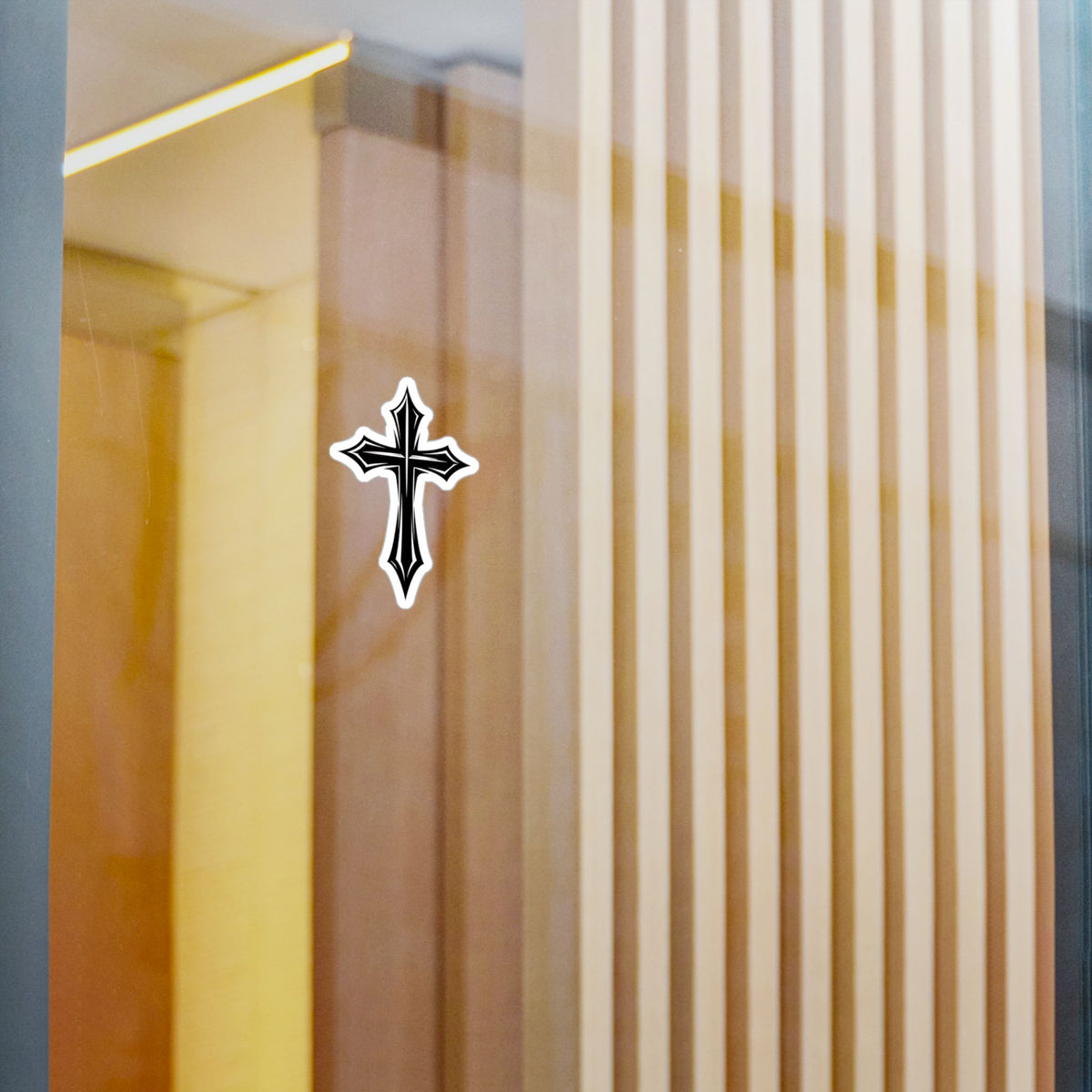 Black holy cross